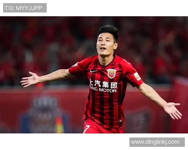 武汉迎来足球巨星加盟引发球迷热议与期待